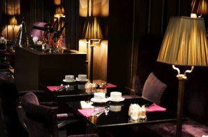 Le First - Restaurant boudoir