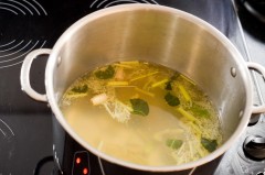 Soupe_poulet_thaï_citronelle (3 sur 6)