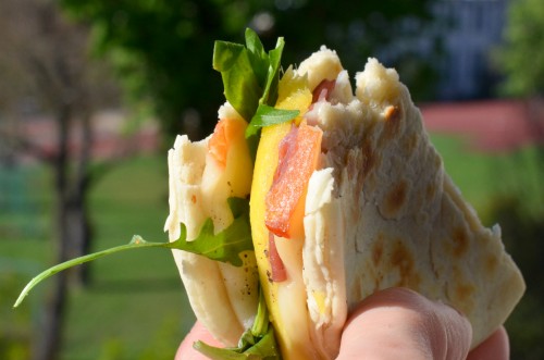 Piadine au fromage et bresaola