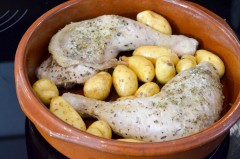 Poulet_rôti_herbes_provence_pommes_grenailles (3 sur 5)