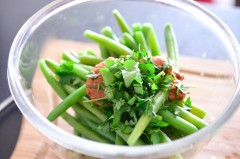 Galette_lentilles_curry_salade_haricots_tomate (4 sur 10)