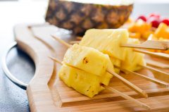 Brochettes_ananas_cannelle_muscovado (1 sur 5)