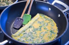 Omelette_roulee_herbes (4 sur 9)