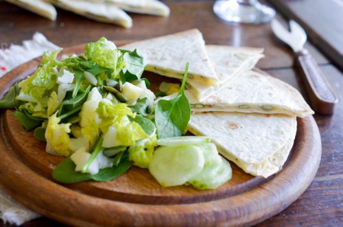 Quesadilla au comté, cumin et graines de courge