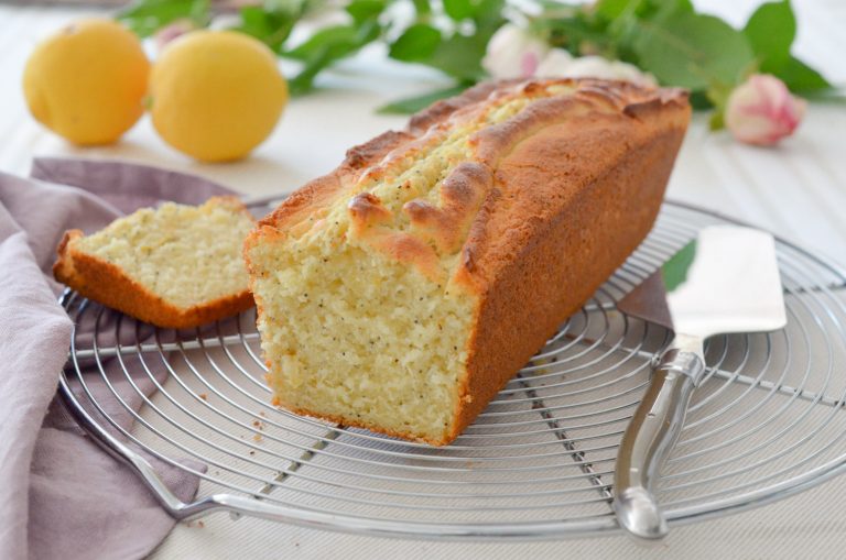 Cake moelleux citron pavot Les Pépites de Noisette Cake moelleux citron pavot Les Pépites de Noisette