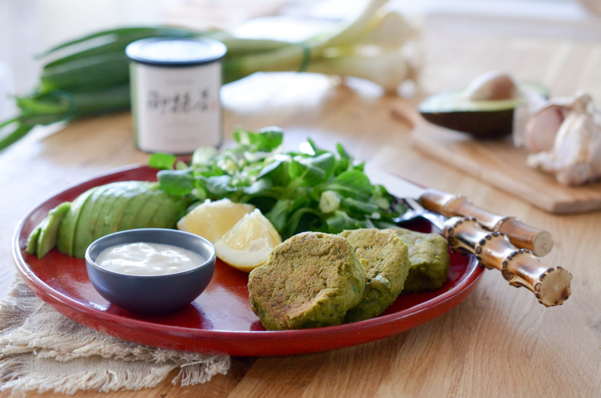 Matcha Falafel Salad (2 Sur 10)