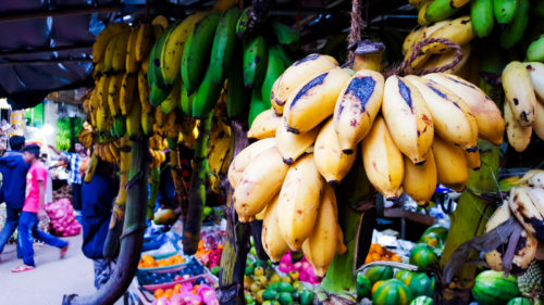 Venez, je vous emmène découvrir les saveurs Sri Lankaises