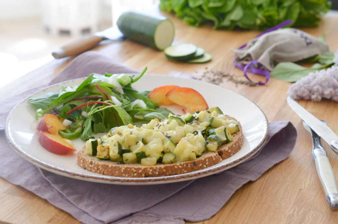 Tartine Courgette Chevre Lavande (3 Sur 12)