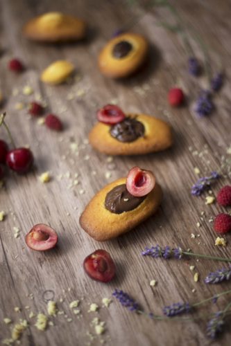 Madeleines à la mousse au chocolat