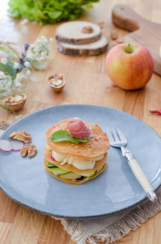 Millefeuille croustillant aux pommes et reblochon