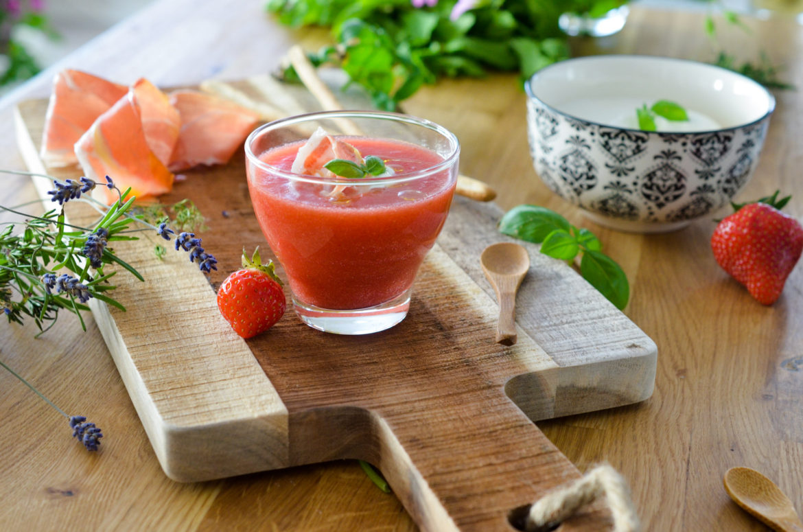 Gaspacho Tomate Fraise (5 Sur 9)