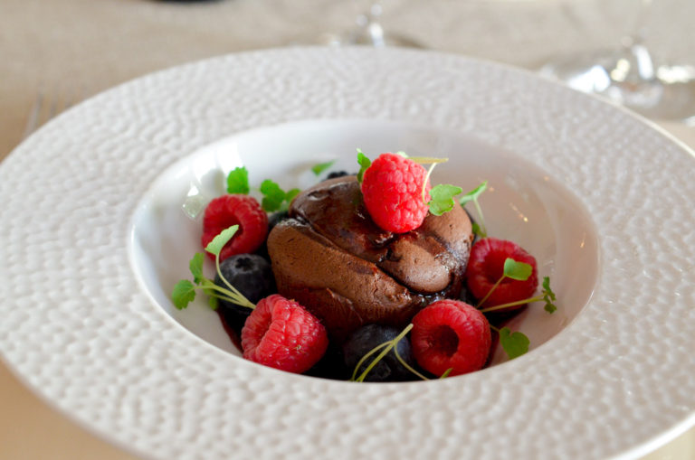 Fondant Au Chocolat Et Sa Reduction Vintage Les Pepites De Noisette