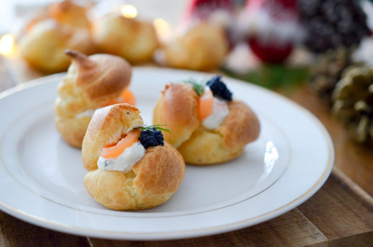Petits choux au saumon