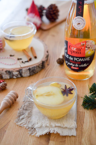 Jus de pommes chaud aux épices de Noel