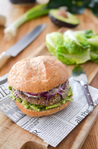 Veggie Burger aux haricots rouges et guacamole