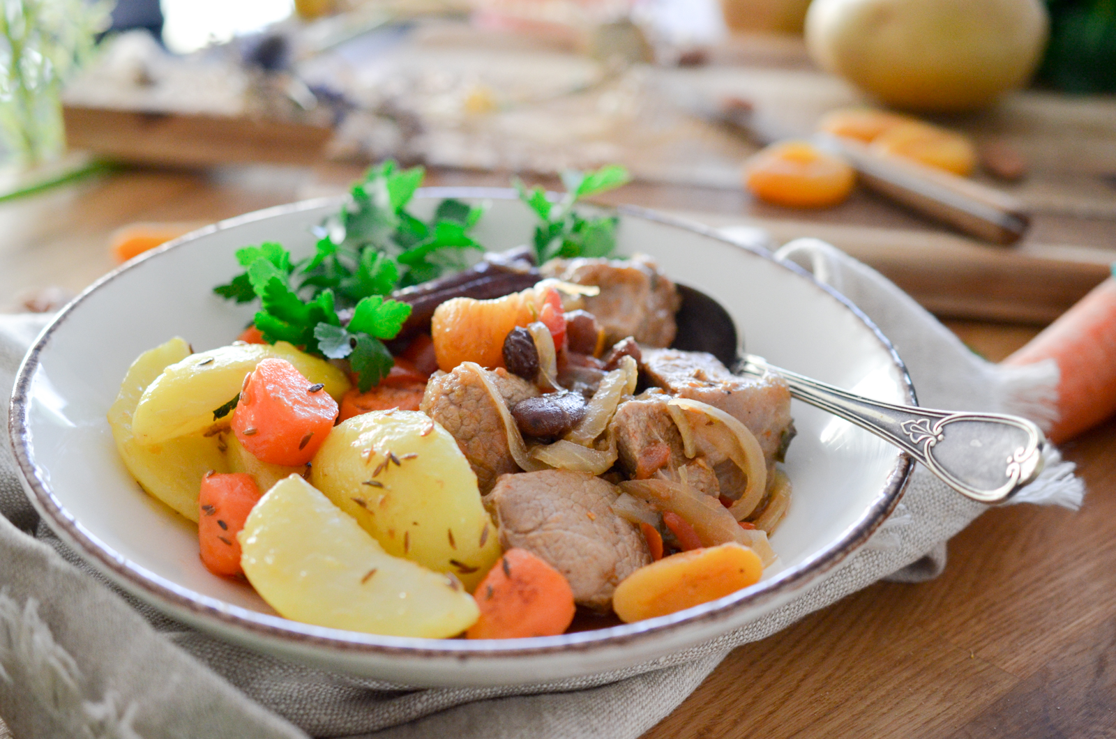 Tajine De Veau Aux Abricots Les Pepites De Noisette