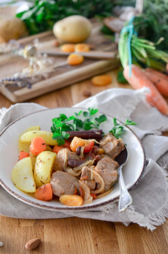 Tajine de veau aux abricots