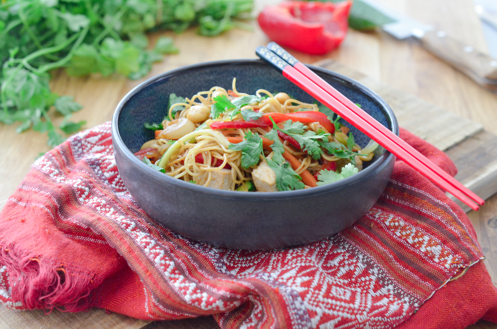 Pad thaï aux crevettes nordiques et au tofu