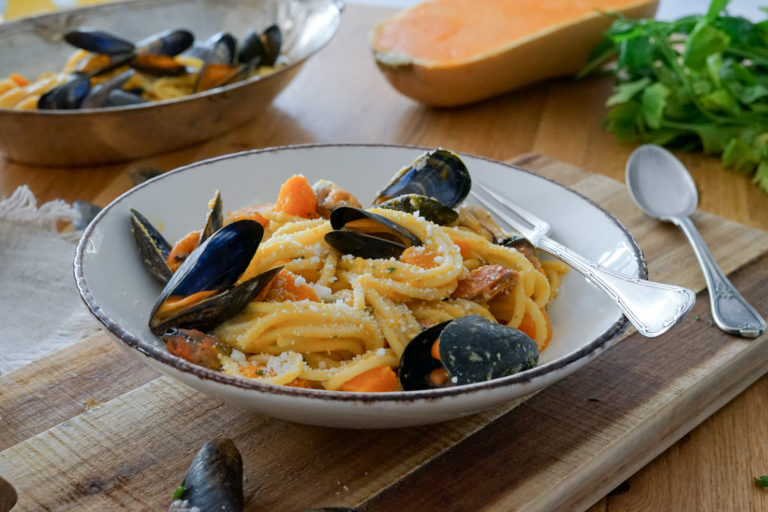 Soupe de Butternut aux Moules de bouchot de la Baie du Mont-Saint-Michel