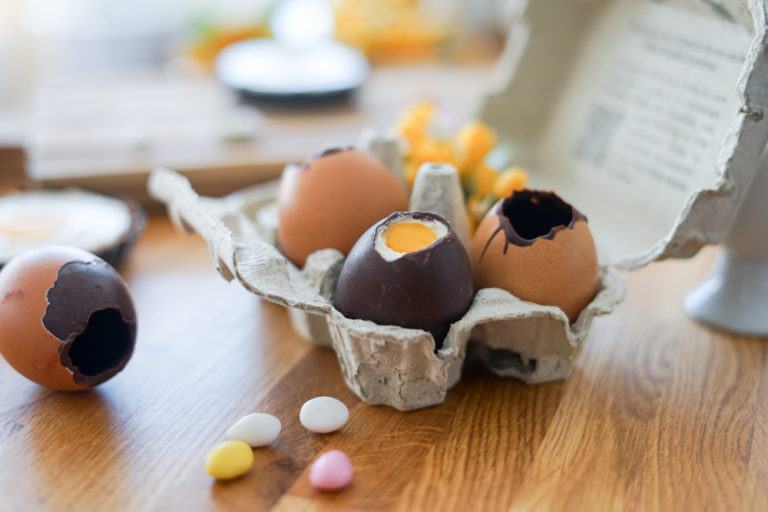 Ils ont fabriqué leur oeuf en chocolat à Saint-Lô