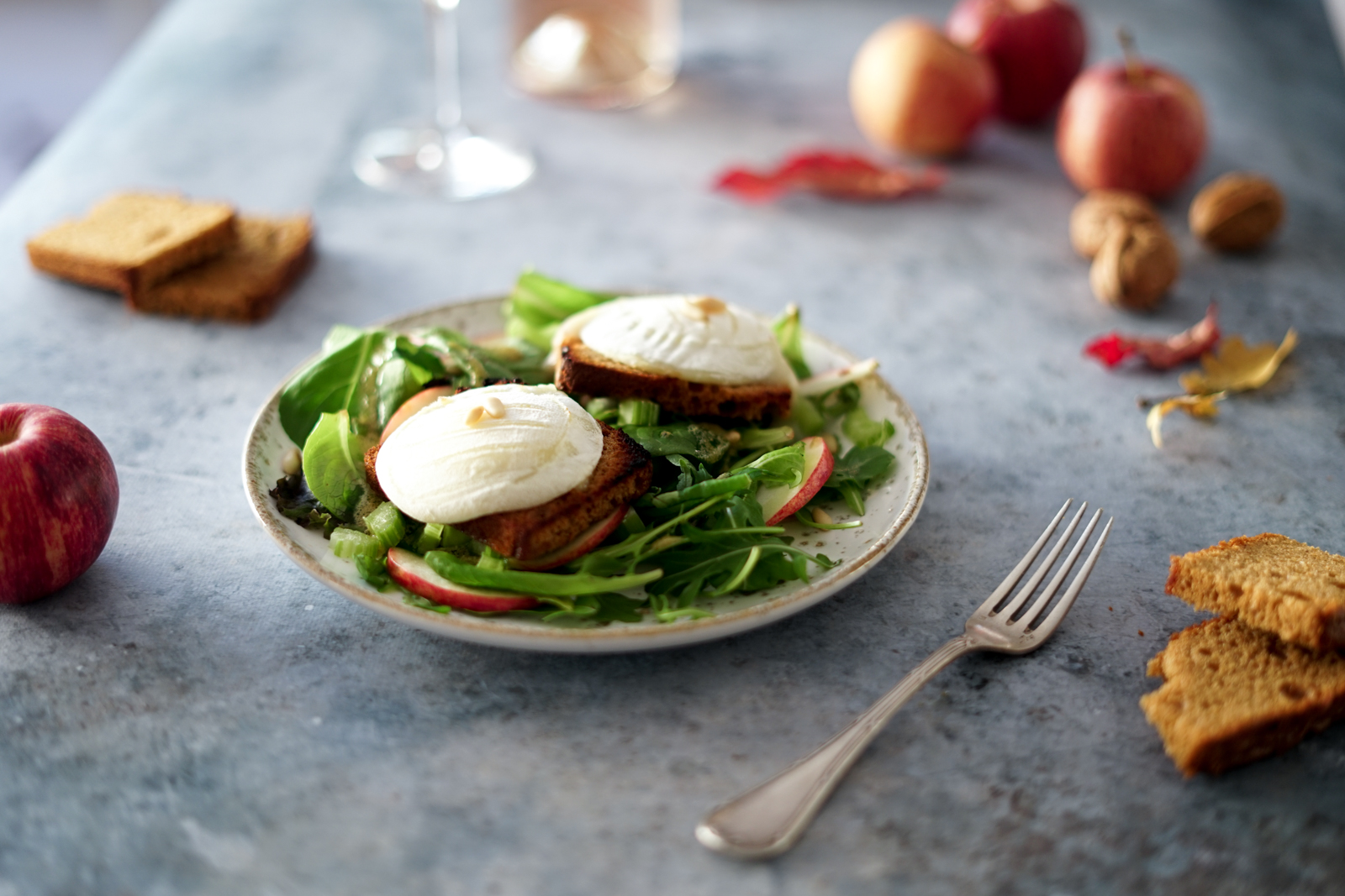 Salade de chèvre chaud au pain d&amp;#39;épices - Les Pépites de Noisette